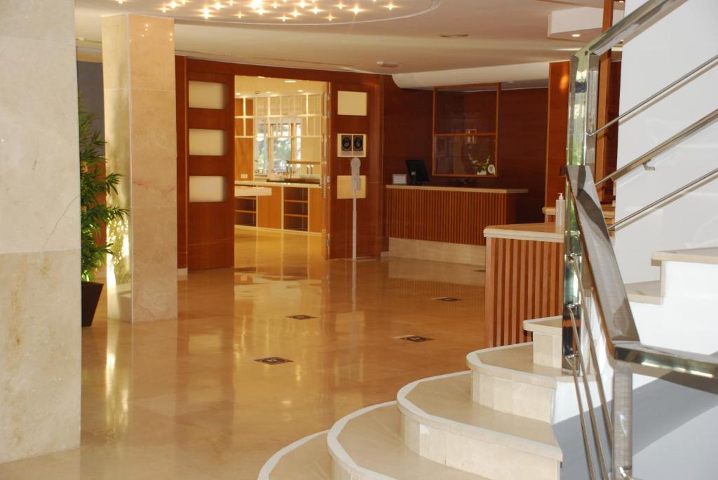 Hotel Los Robles, Gandía – Updated 2023 Prices