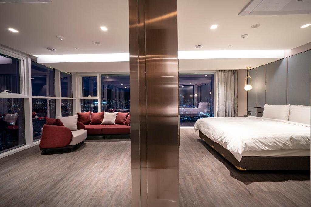 Lavalse Hotel - Suite Met Gedeeltelijk Uitzicht Op De Oceaan