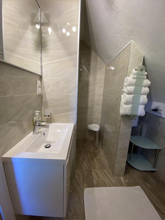 Zdjęcie z galerii obiektu Fewo Martiner w mieście Ferndorf