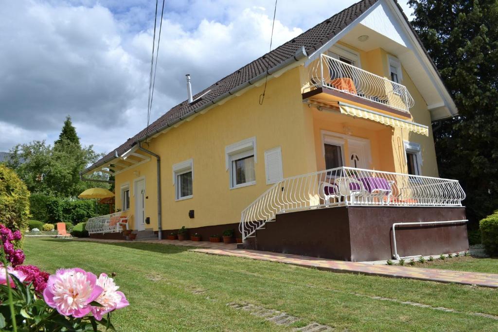 Budova, v ktorej sa apartmán nachádza