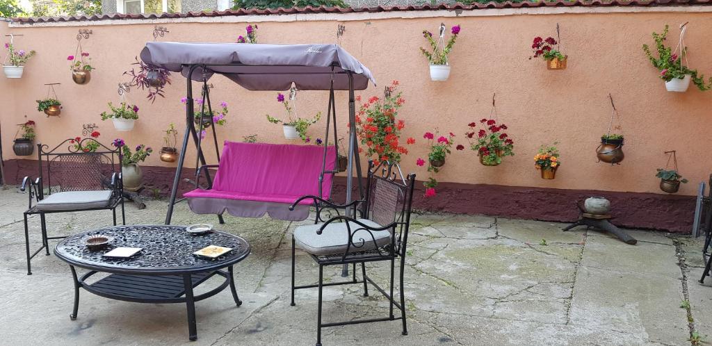 Patio nebo venkovní prostory v ubytování La Mihai