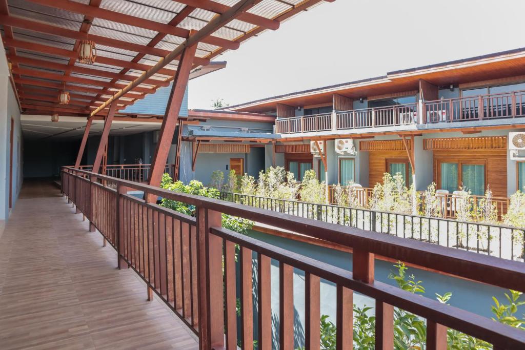 Balkón nebo terasa v ubytování Lanta Ray Bay Hotel