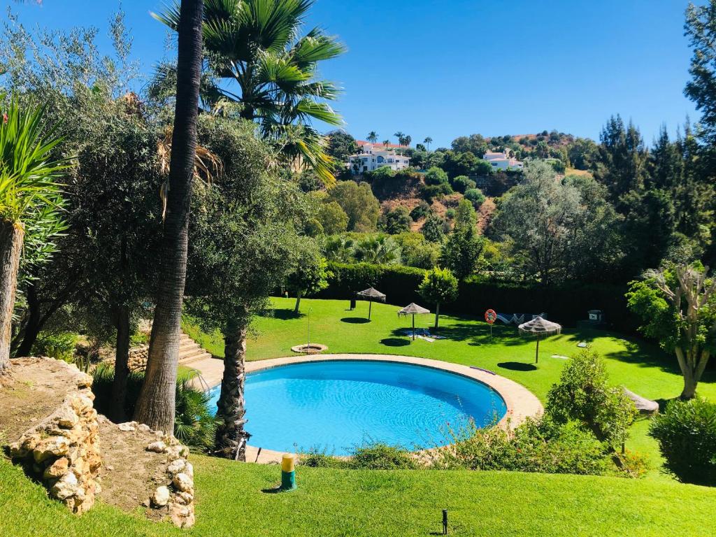Garden apartment golf view, Benahavís – Updated 2022 Prices
