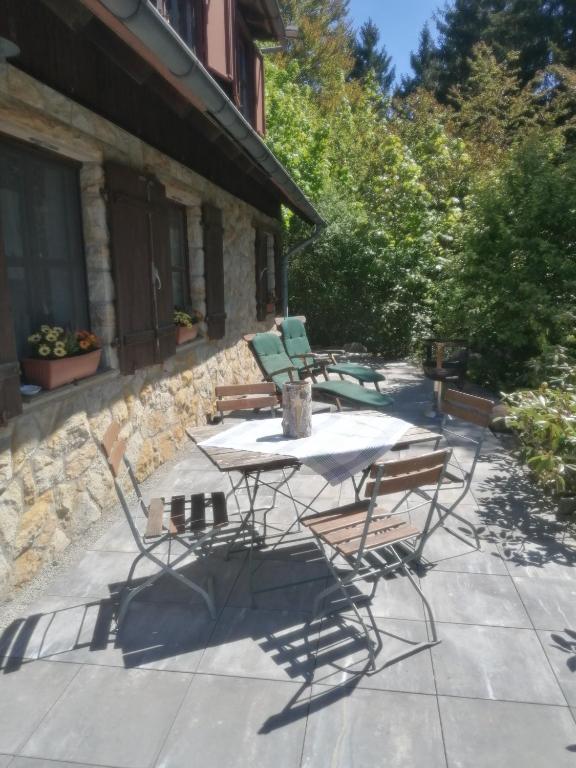 Jagdhaus in der Rhön in völliger Alleinlage - Casa De Vacaciones