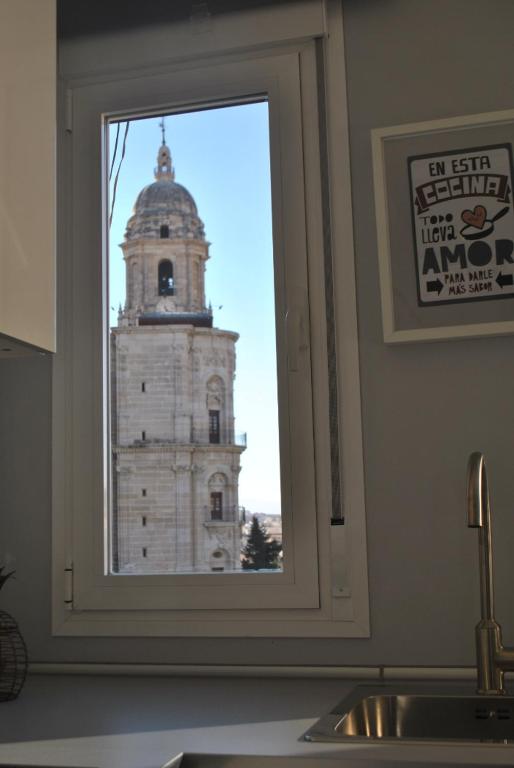 Lovely Studio in Hearth of Málaga - Cathedral Views