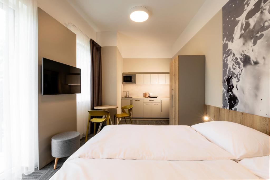 SLADOVNA Apartments - 10