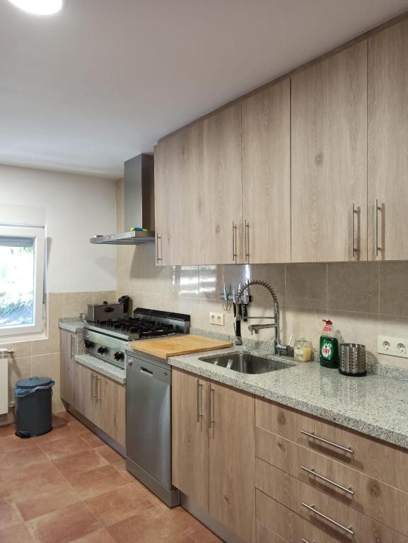 Kuchyň nebo kuchyňský kout v ubytování HOSTEL LA CABAÑUELA
