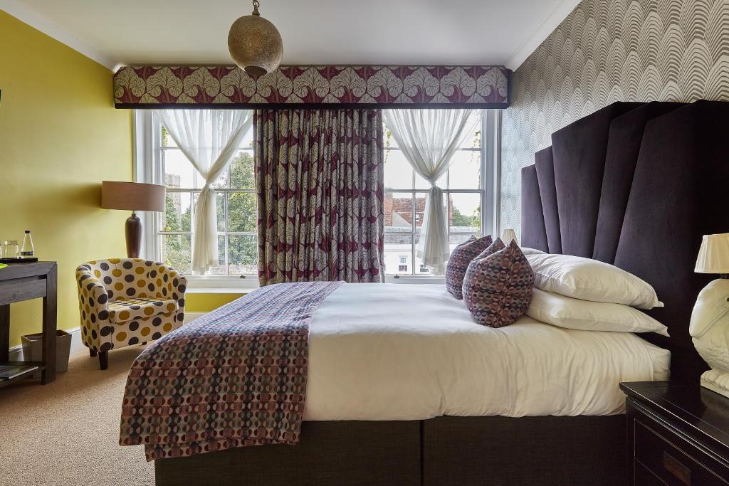 Angel Hotel - Chambre Double De Luxe - Impressions