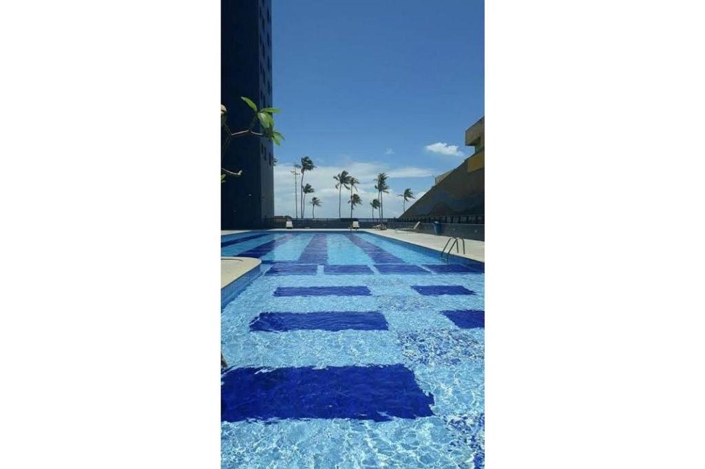  Bahia Suites Flat de luxo com vista mar em frente à praia com serviço de limpeza Salvador