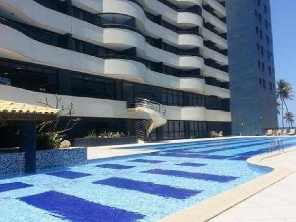  Bahia Suites Flat de luxo com vista mar em frente à praia com serviço de limpeza Salvador