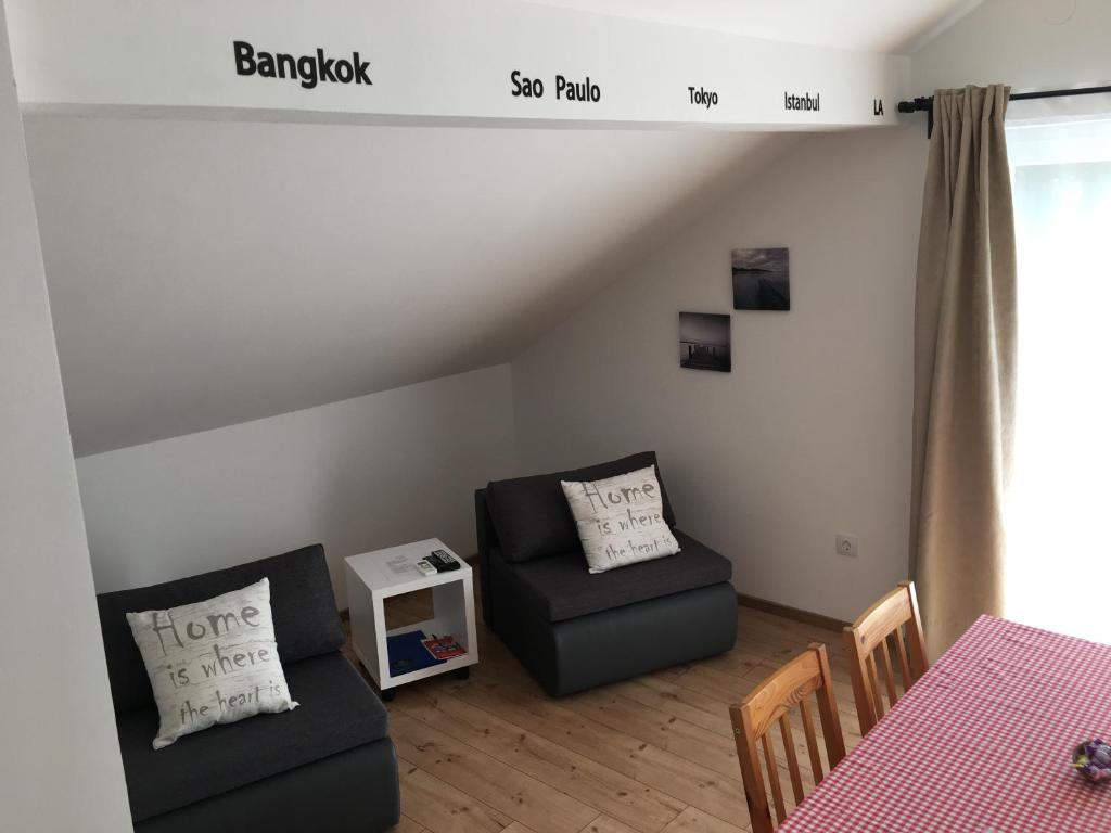 Posteľ alebo postele v izbe v ubytovaní VIP Apartments & Room
