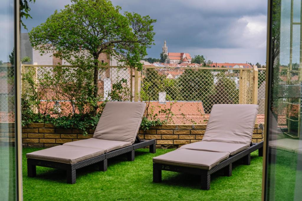 Pannonia Hotel - Junior Suite Met Terras