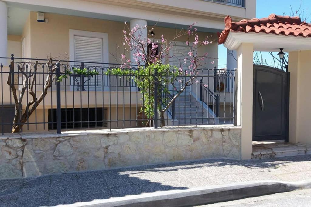 Budova, v ktorej sa apartmán nachádza
