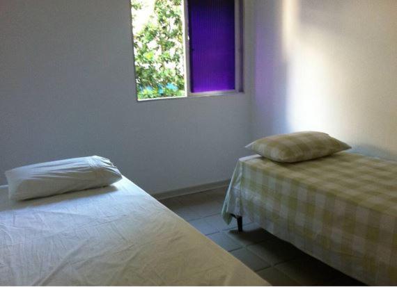  Apartamento na Praia do Tombo Guarujá