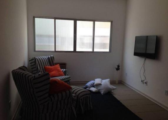  Apartamento na Praia do Tombo Guarujá