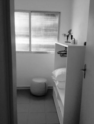  Apartamento na Praia do Tombo Guarujá