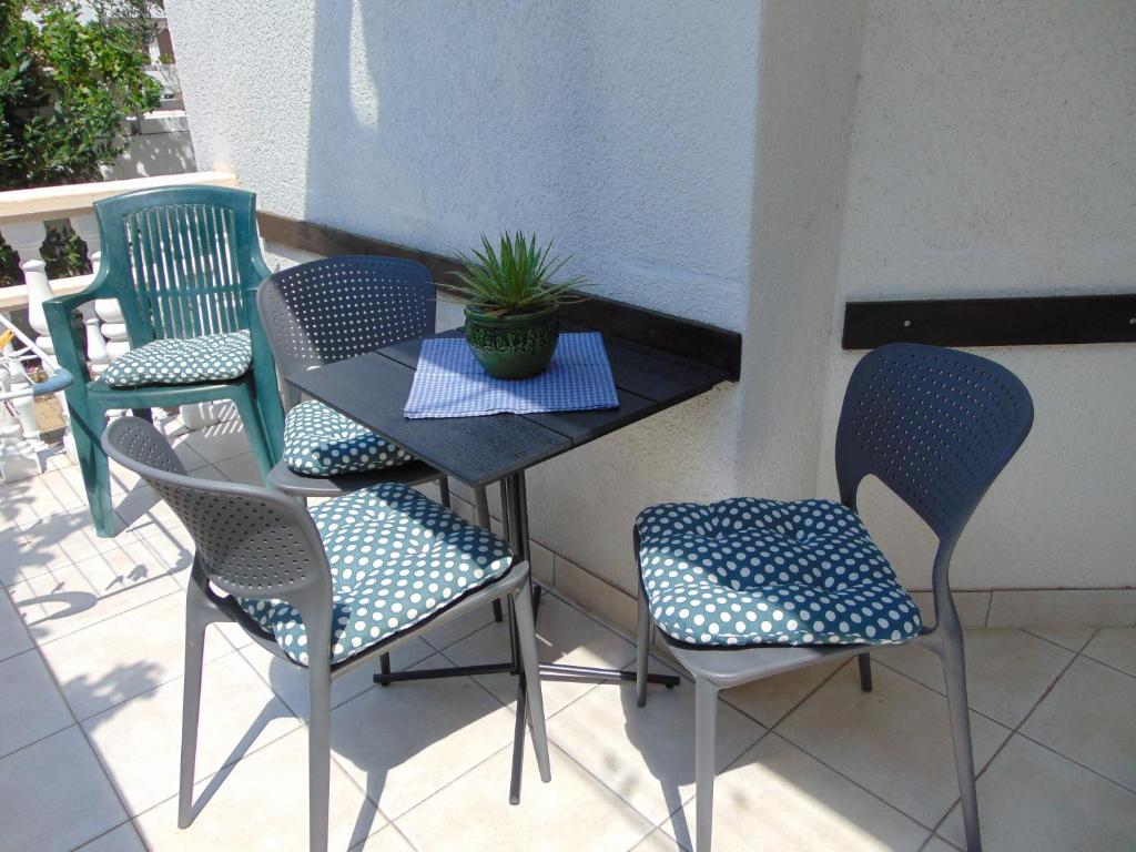 Balkón nebo terasa v ubytování Apartments Petra