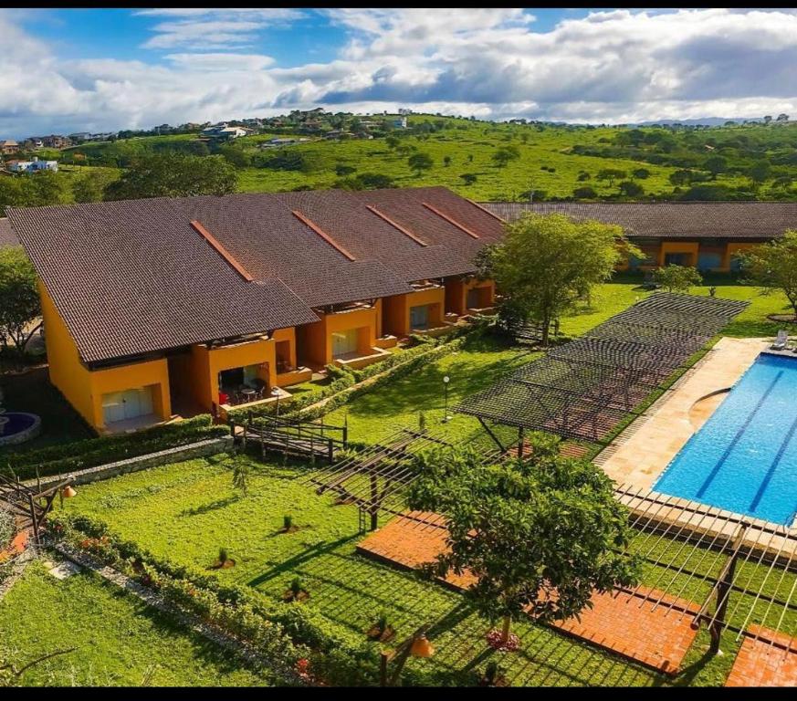  Flat/Resort Winterville Gravata