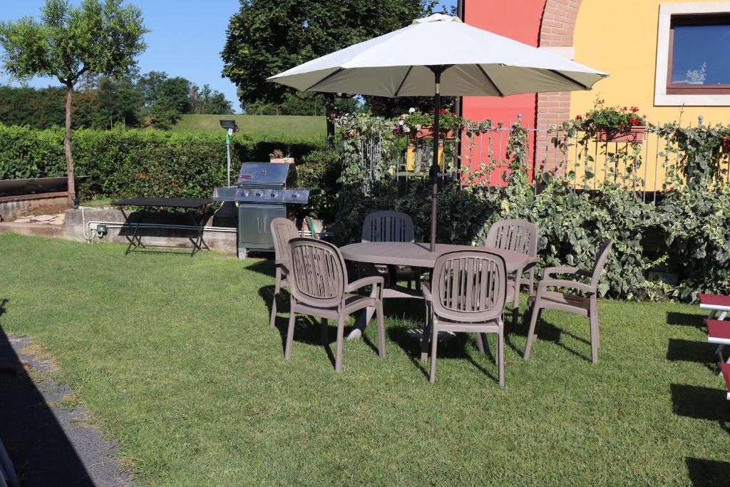 A garden outside El Canfin