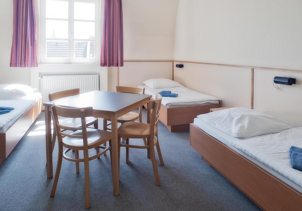 Steps-Hotel - Resim 12