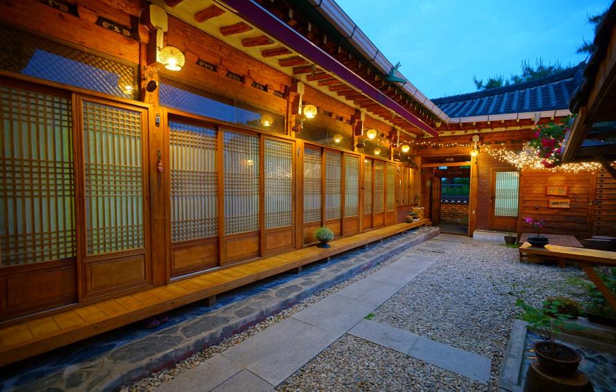 Foto sihtkohas Jeonju asuva majutusasutuse Jungdam galeriist