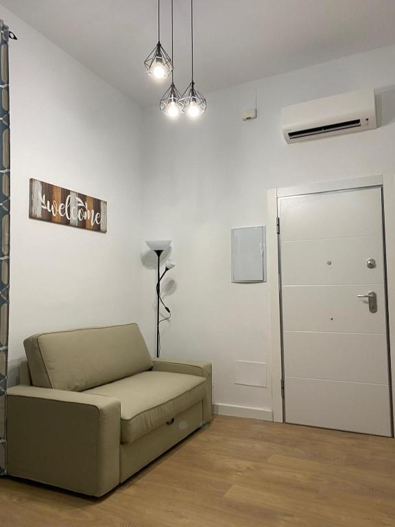 Posezení v ubytování Aluche Aparment C