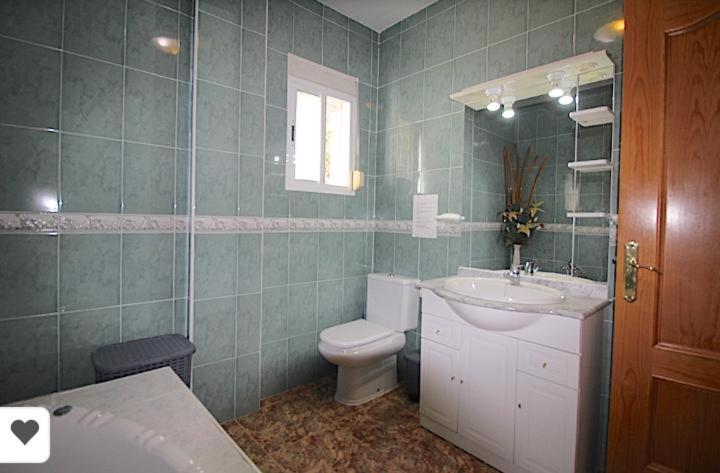 Fotografie z fotogalerie ubytování Villa Marín v destinaci Canillas de Aceituno