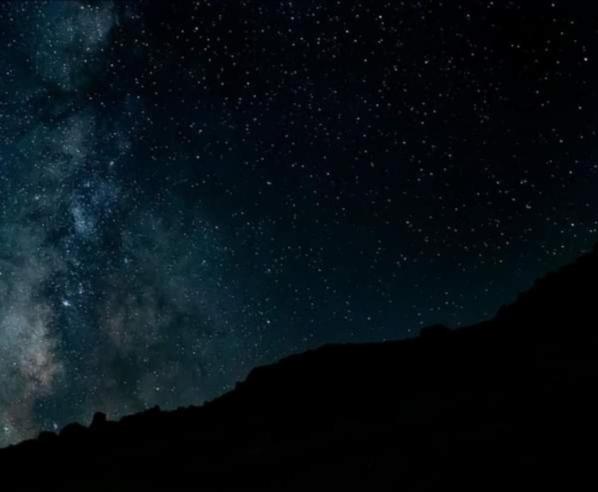 a starry night with the milky way at Wooden House at the Mountain-private in Paránimfoi