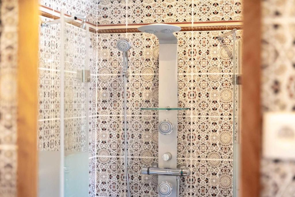 Ryad Mogador Liège - Resim 20