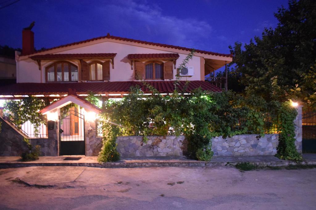 Budova, v ktorej sa vila nachádza