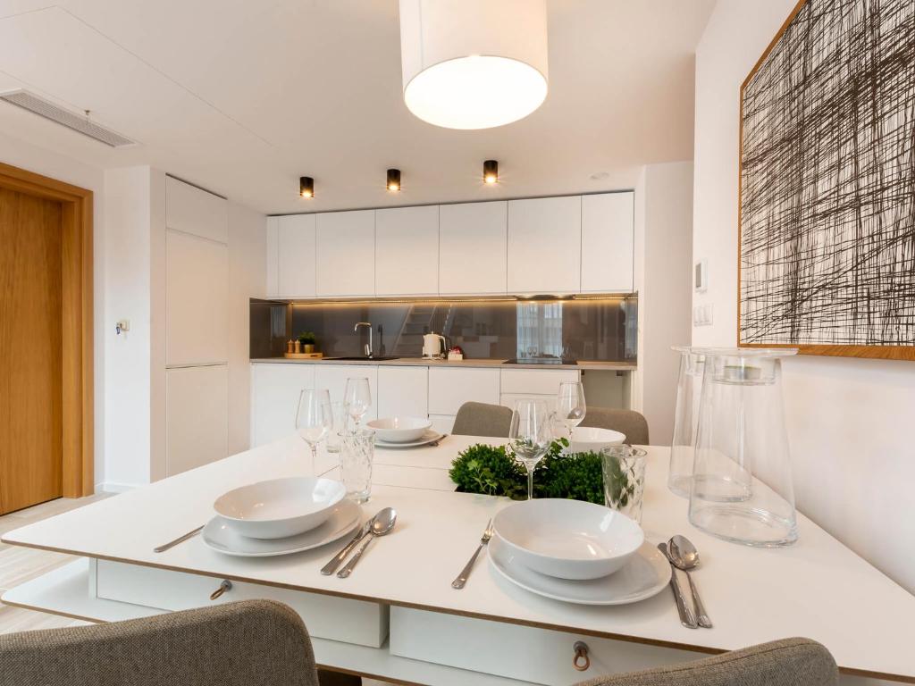 Kuchyňa alebo kuchynka v ubytovaní VacationClub – Seaside Park Penthouse 608