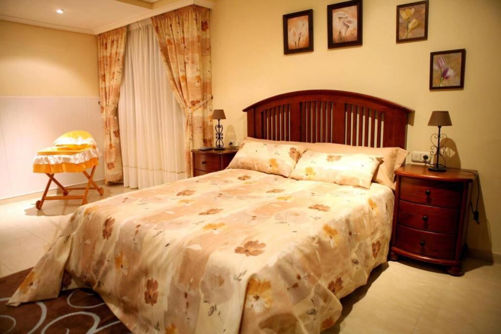 Llit o llits en una habitació de Casamary Planta Baja