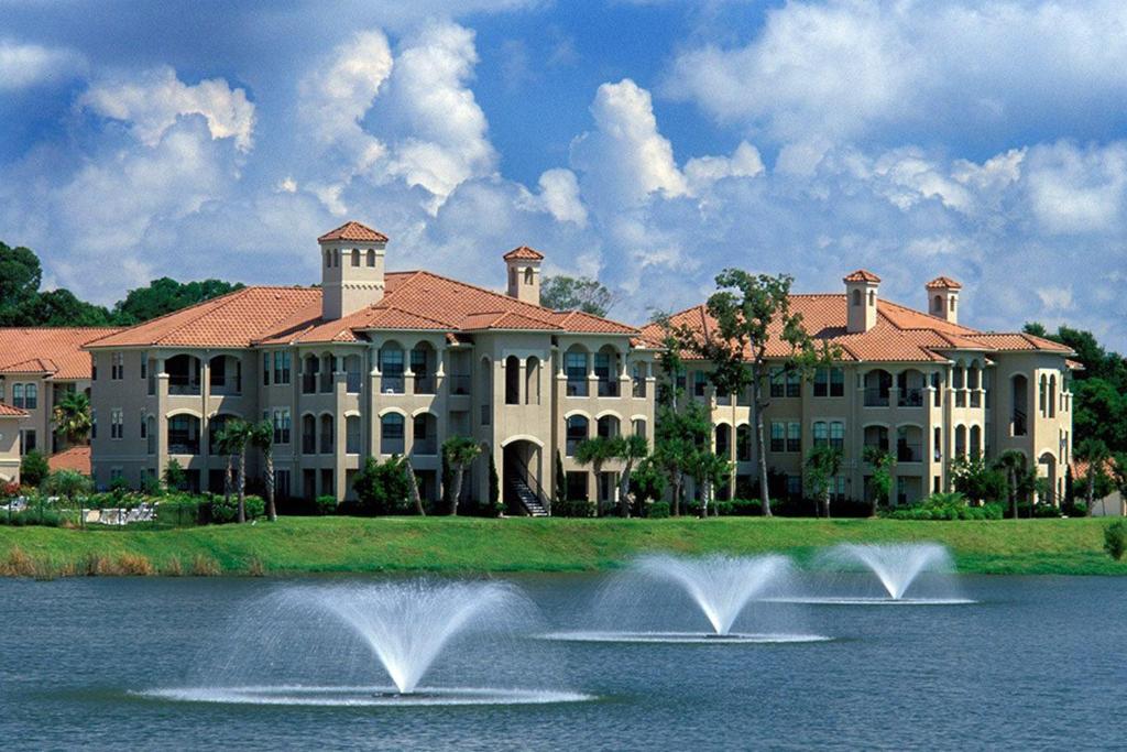 Luxury full. Nassau Bay Texas.