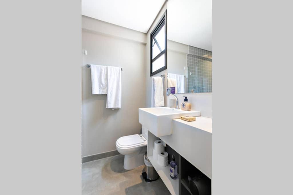  Apartamento de 1 dormitório no coração de pinheiros