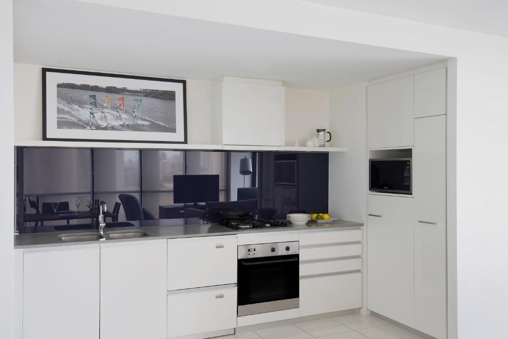 Mantra Circle On Cavill - Resim 16