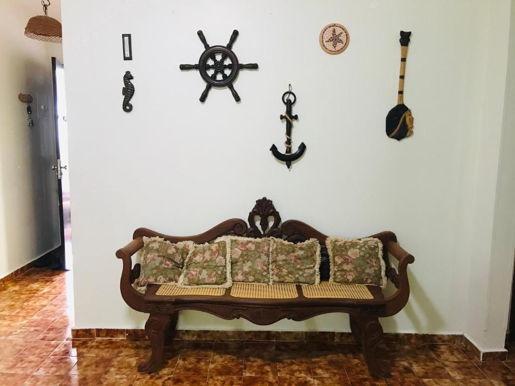  Aconchegante apartamento a 100 mts da Praia Grande e a 300 mts da Tenório