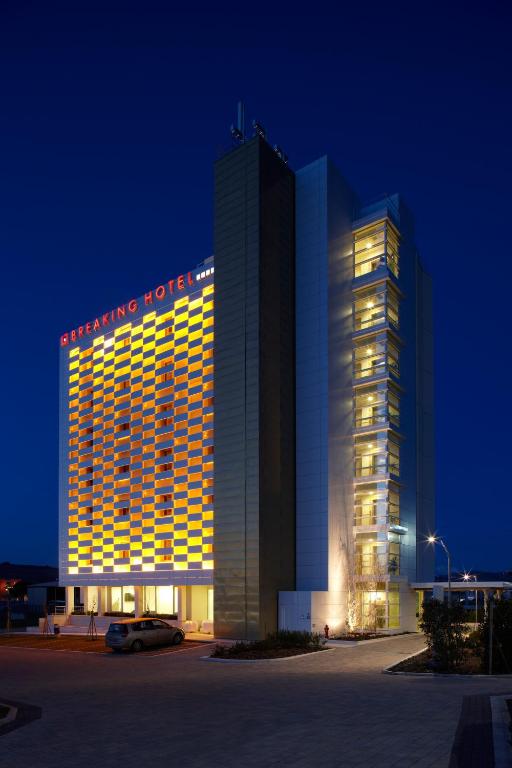 Budova, kde se hotel nachází