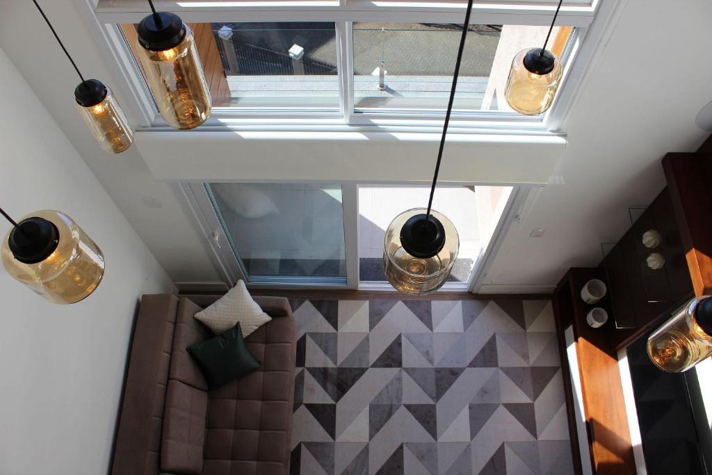 LOFT GRAMADO 306 - 1 SUÍTE (5 PAX) JUNTO À RUA COBERTA!  LOFT GRAMADO 306 - 1 SUÍTE (5 PAX) JUNTO À RUA COBERTA!