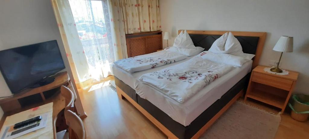 Posteľ alebo postele v izbe v ubytovaní Ferienwohnung Spitzmandl