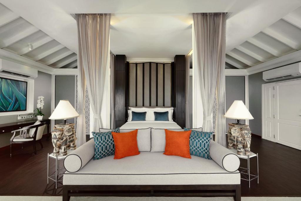 INTERCONTINENTAL RIYADH, AN IHG HOTEL