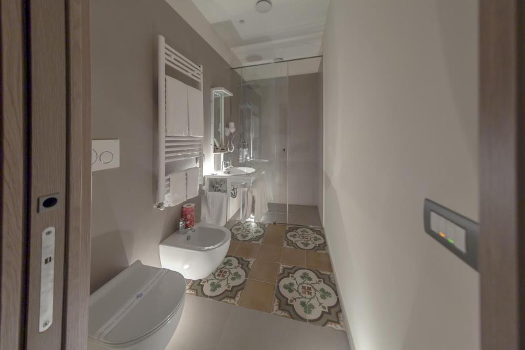 METEORON Luxury Rooms - 16