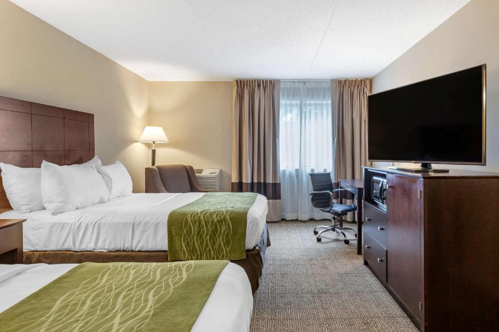 Comfort Inn - Double Room With Two Double Beds - Non-Smoking