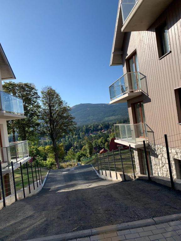 Výhľad na hory alebo výhľad na hory priamo z apartmánu