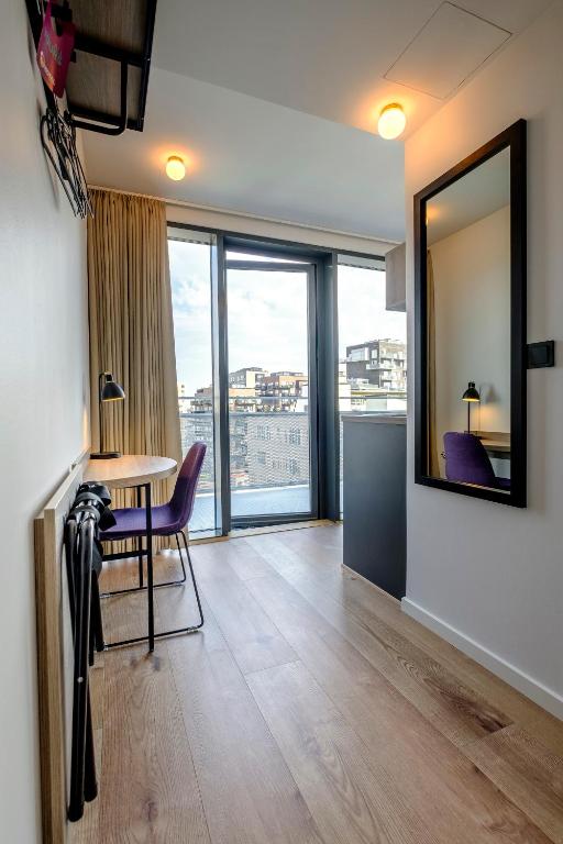 Go Hotel City Apartments - Resim 16