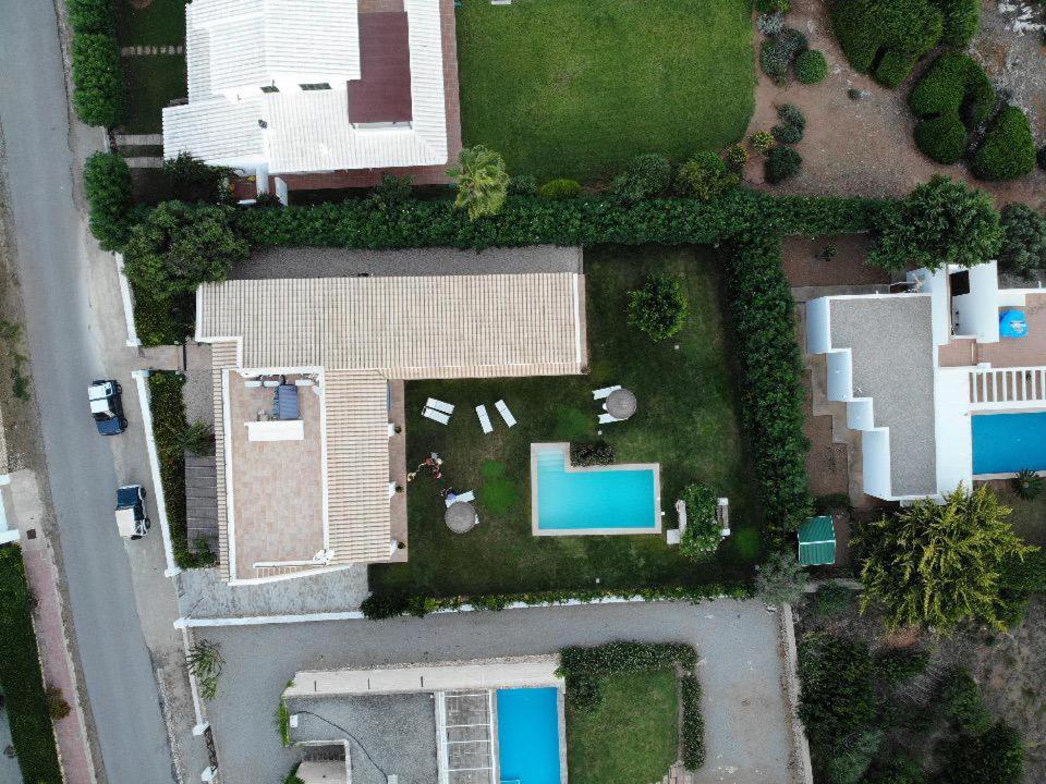 Bazén v ubytování Villa De Lujo Frente A La Playa nebo v jeho okolí