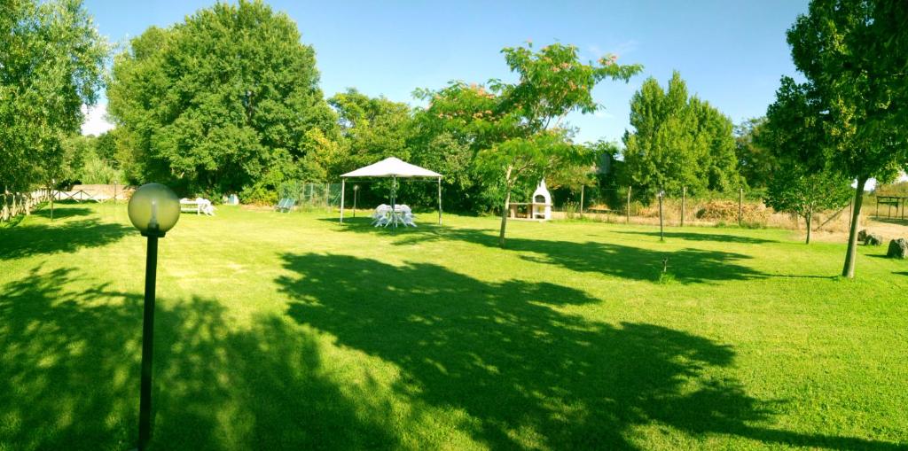 Vonkajšia záhrada v ubytovaní Agriturismo Antica Cassia