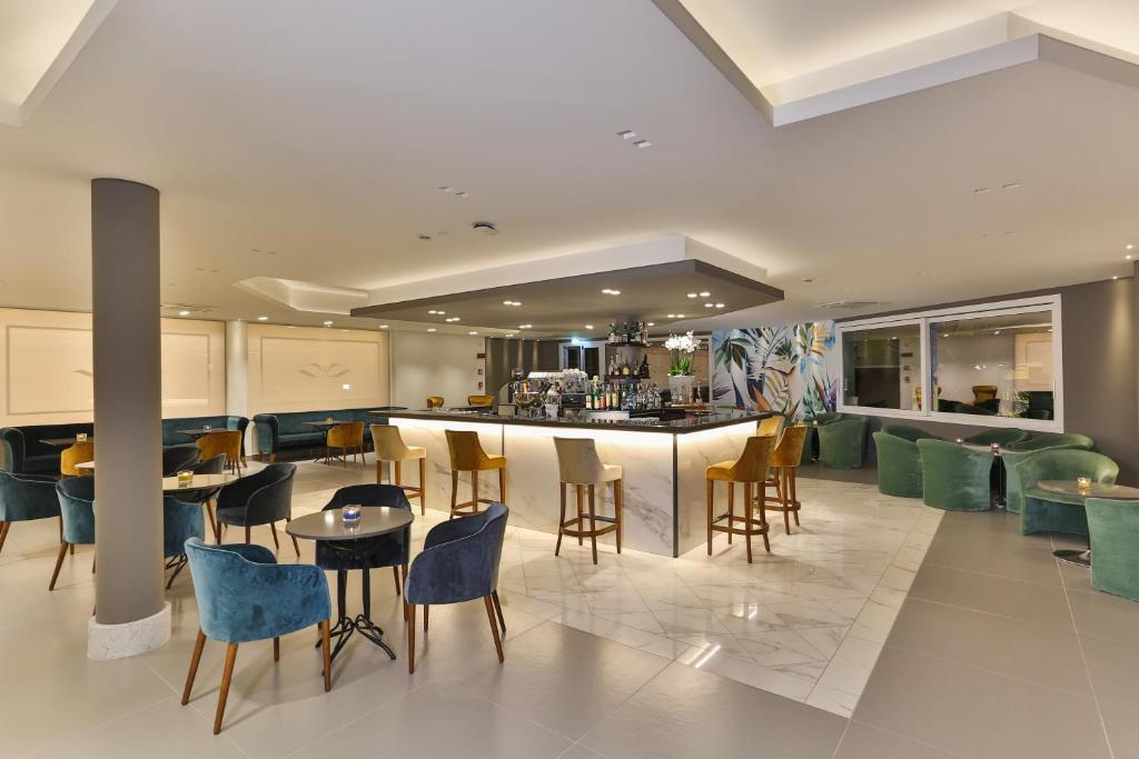 Posezení v ubytování Hotel Savoia Thermae & SPA