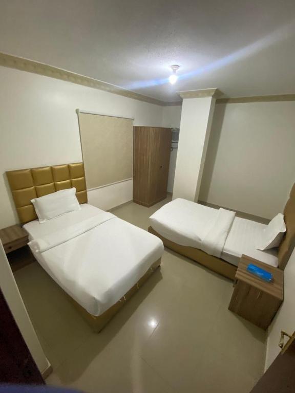 Al Quba Al Thahbia Hotel Suites 2 - 2ベッドルームスイート