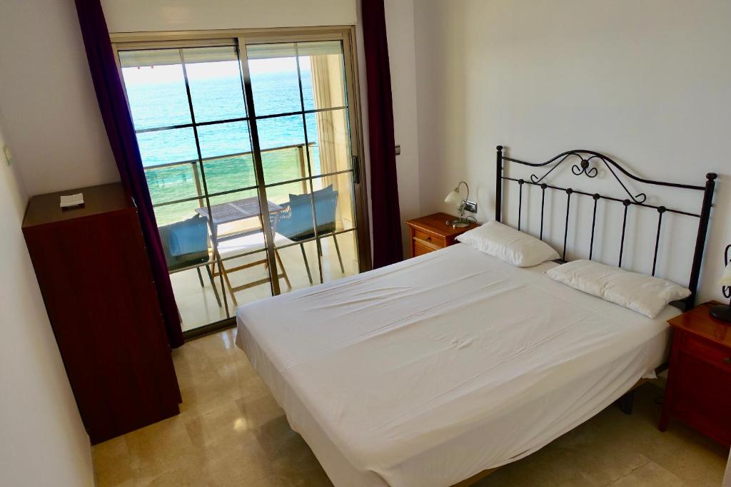 Apartment Playa de Cotobro Paraiso, Almuñécar, Spain ...