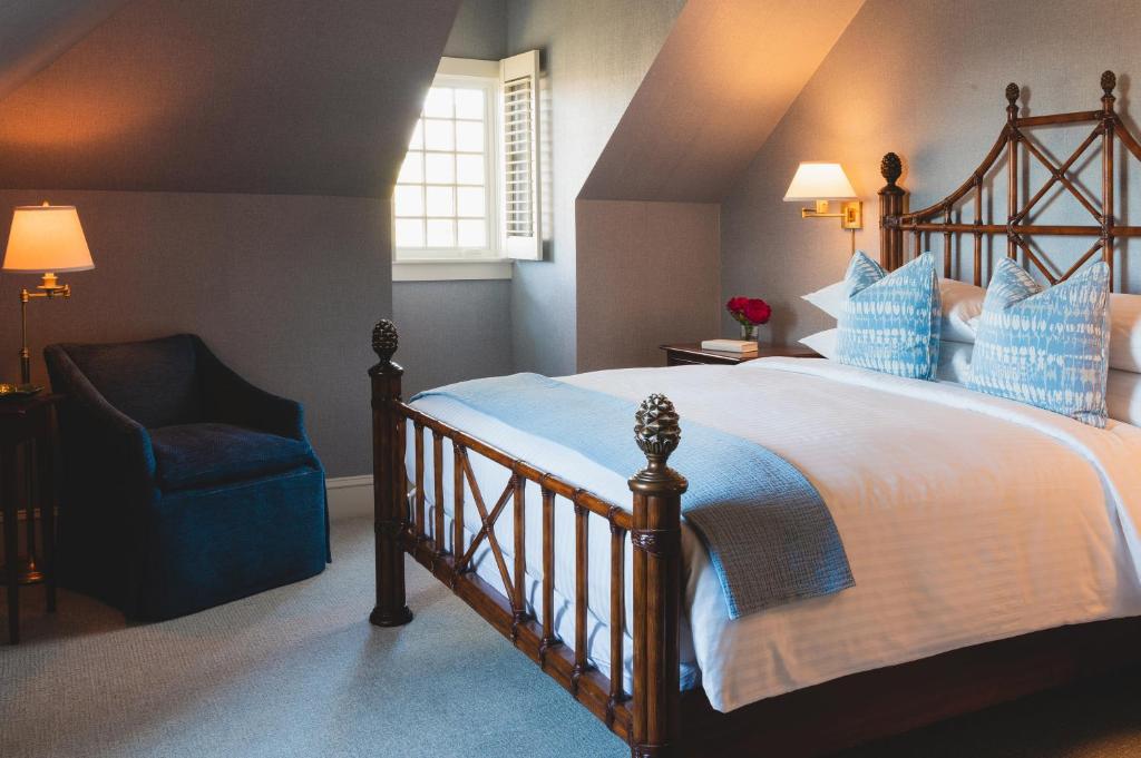 Inns of Aurora Resort & Spa - Chambre Reine